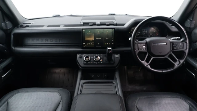 Land Rover Defender (72 Reg) 110 3.0 D300 X-Dynamic HSE Hard Top (5 Seat) (+VAT) Image 2