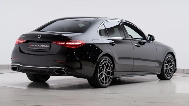 Mercedes-Benz C Class (73 Reg) C300 2.0D AMG Line Premium Plus Image 6