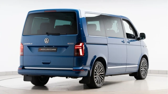 Volkswagen Caravelle (21 Reg) 2.0 BiTDI Executive DSG 4Motion (7 Seat) Image 7