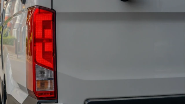 MAN TGE (73 Reg) TGE 3.140 2.0D Lion XS (3 Seat) Image 7