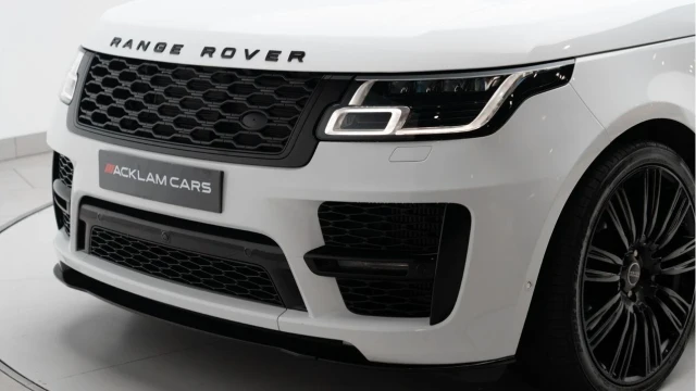 Land Rover Range Rover (68 Reg) 4.4 SDV8 Autobiography Image 8