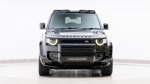 Land Rover Defender (74 Reg) 110 3.0 D350 X-Dynamic HSE Hard Top Commercial (3 Seat) (+VAT) Image 8