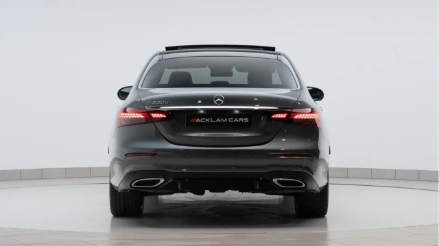 Mercedes-Benz E Class (22 Reg) E220 2.0D AMG Line Night Edition Premium Plus Image 5