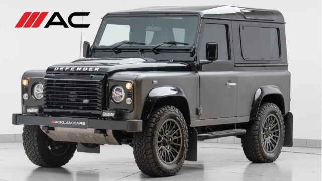 Land Rover Defender 90 (16 Reg) 90 2.2TD Autobiography (Bowler) Image 1