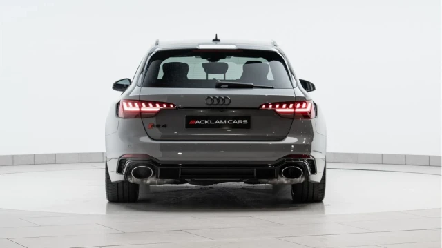 Audi RS4 (73 Reg) 2.9 TFSI Carbon Black Quattro Avant Image 5