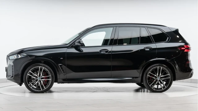 BMW X5 (73 Reg) 3.0 30D M Sport xDrive Image 4