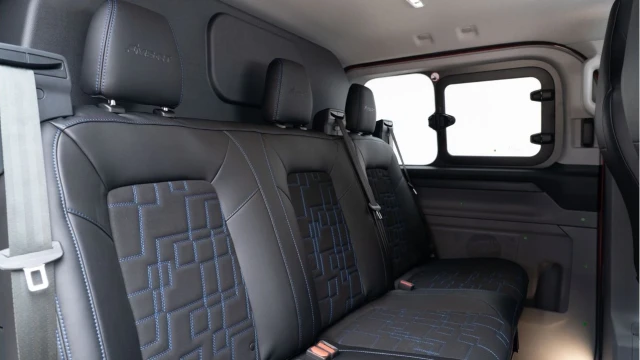 Ford Transit Custom MS-RT (25 Reg) 300 2.0 Ecoblue MS-RT (5 Seat) (+VAT) Image 6