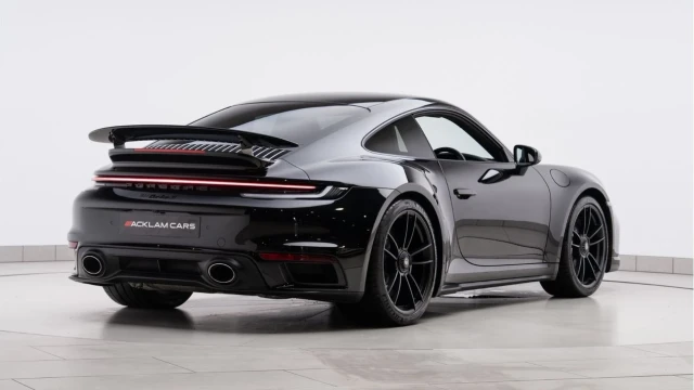 Porsche 911 (70 Reg) 3.8 Turbo S Coupe Image 6