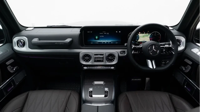 Mercedes-Benz G Class (74 Reg) G450 3.0D AMG Line Premium Plus 4Matic (Manufaktur) Image 2