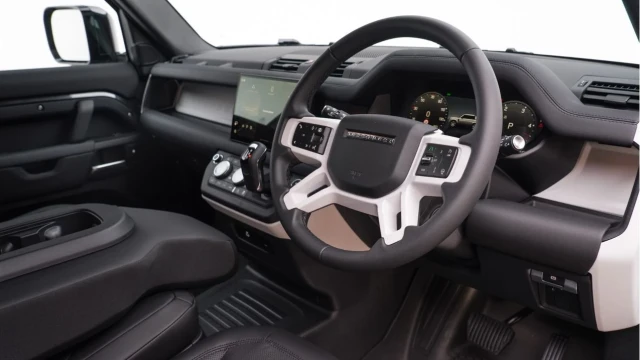 Land Rover Defender (74 Reg) 110 3.0 D250 X-Dynamic HSE Hard Top Commercial (3 Seat) (+VAT) Image 2