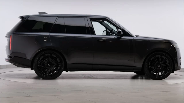 Land Rover Range Rover (24 Reg) 3.0 D350 Autobiography (Shadow Pack) Image 7