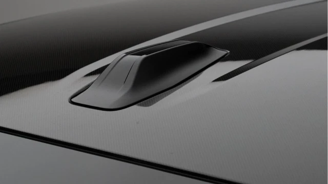 BMW M5 (74 Reg) 4.4 V8 Hybrid (M Carbon) Image 7