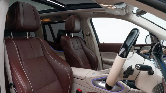 Mercedes-Benz Gls (73 Reg) Maybach GLS600 4.0 V8 4Matic (VAT Q) Image 3