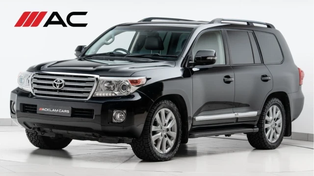 Toyota Land Cruiser V8 (64 Reg) D-4D 4.5 V8 Image 1