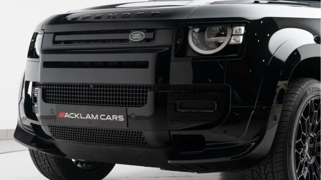 Land Rover Defender (24 Reg) 90 3.0 D250 Hard Top Commercial (NO VAT) Image 7