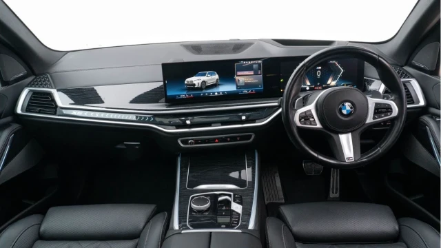 BMW X5 (24 Reg) 3.0 30D M Sport xDrive Image 2