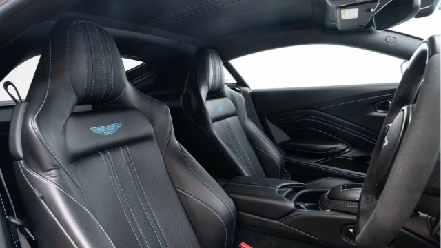 Aston Martin Vantage (70 Reg) 4.0 V8 Vantage Image 3