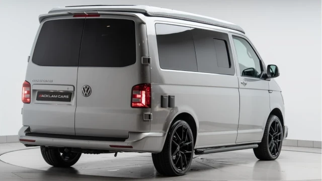Volkswagen Transporter (19 Reg) T28 2.0TDI Highline (Camper) Image 8