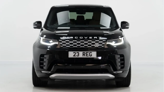 Land Rover Discovery (23 Reg) 3.0 P360 Metropolitan Edition Image 6