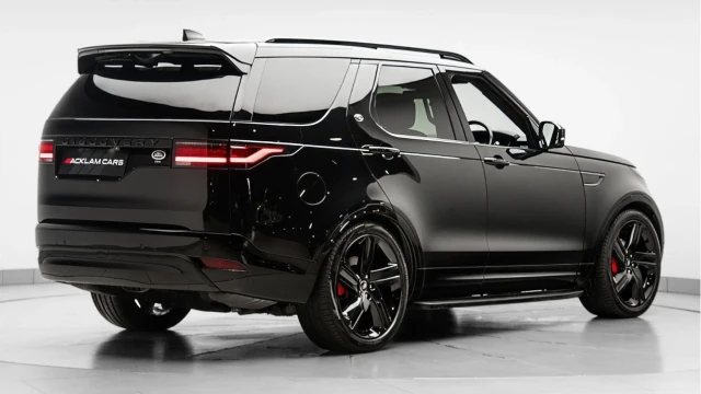 Land Rover Discovery (71 Reg) 3.0 D300 R-Dynamic HSE Commercial (5 Seat) (+VAT) Image 6