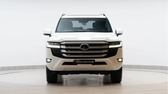 Toyota Land Cruiser (24 Reg) 300 3.3D V6 VX (7 Seat) Image 6