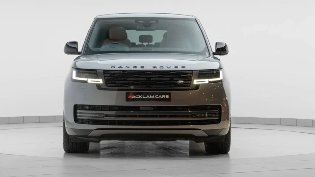 Land Rover Range Rover (25 Reg) 3.0 D350 HSE LWB (7 Seat) Image 7
