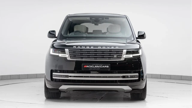 Land Rover Range Rover (74 Reg) 3.0 P550e Autobiography Hybrid Image 4