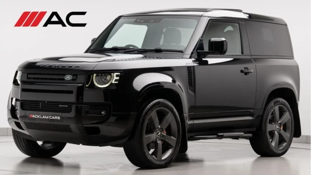 Land Rover Defender (72 Reg) 90 3.0 D250 X-Dynamic SE (Black Pack) Image 1