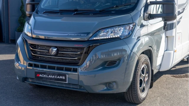Auto-Trail Frontier Scout (73 Reg) 2.3D (6 Berth) Image 5