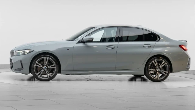 BMW 3 Series (74 Reg) 320i 2.0 M Sport Image 4