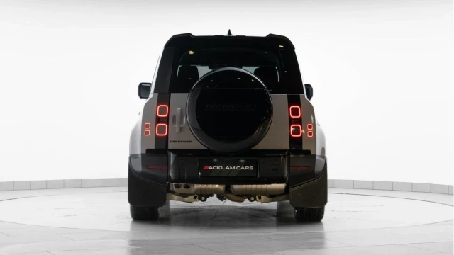 Land Rover Defender (75 Reg) 110 3.0 D250 S (7 Seat) Image 5