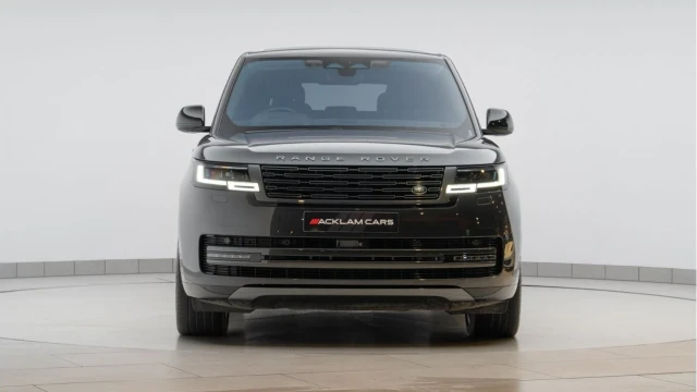 Land Rover Range Rover (72 Reg) 3.0 D350 Autobiography Image 7