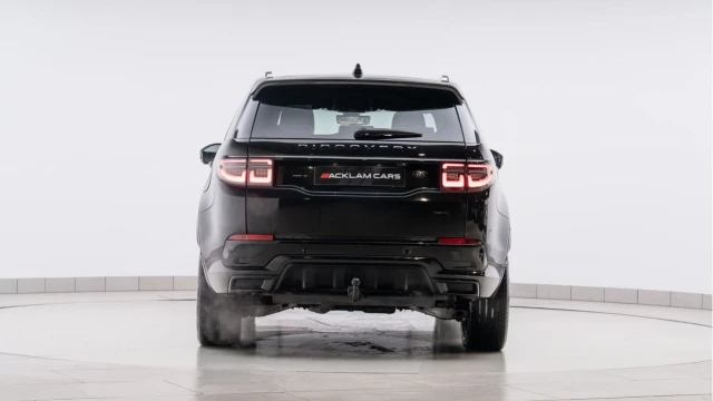 Land Rover Discovery Sport (69 Reg) 1.5 P300e R-Dynamic SE Hybrid (VAT Q) Image 5