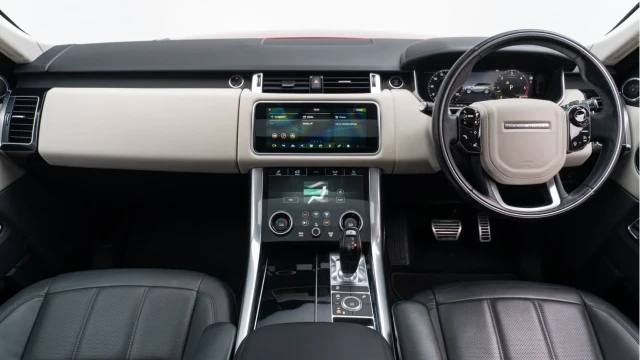 Land Rover Range Rover Sport (21 Reg) 3.0 D300 HSE Silver Image 2