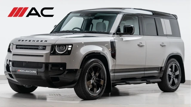 Land Rover Defender (75 Reg) 110 3.0 D250 X-Dynamic SE (7 Seat) Image 1