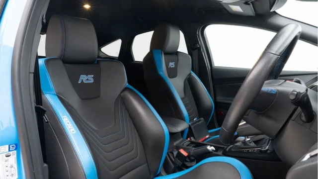 Ford Focus (67 Reg) 2.3 RS Image 3