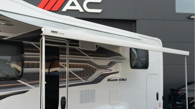 Swift Kon-Tiki 894 (25 Reg) 2.2 Automatic (4 Berth) Image 4