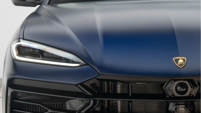 Lamborghini Urus (74 Reg) 4.0 V8 SE (Hybrid) Image 8