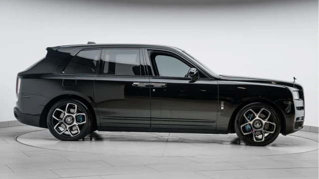 Rolls-Royce Cullinan (24 Reg) 6.7 V12 Black Badge Image 6