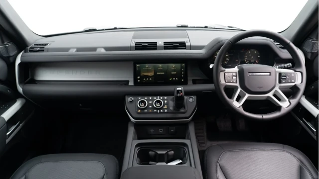 Land Rover Defender (74 Reg) 110 3.0 D300 X-Dynamic SE (Bespoke) Image 2