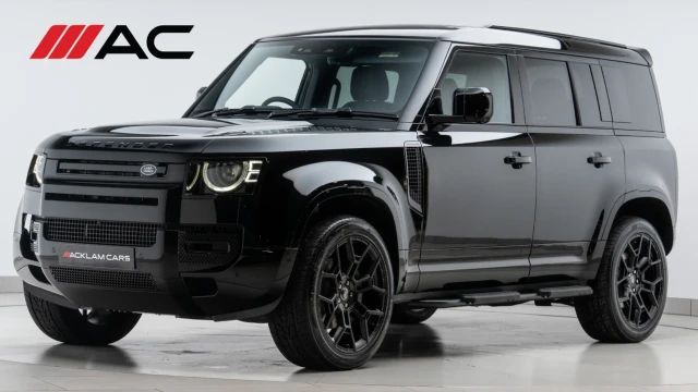 Land Rover Defender (25 Reg) 110 3.0 D350 X-Dynamic SE (7 Seat) Image 1