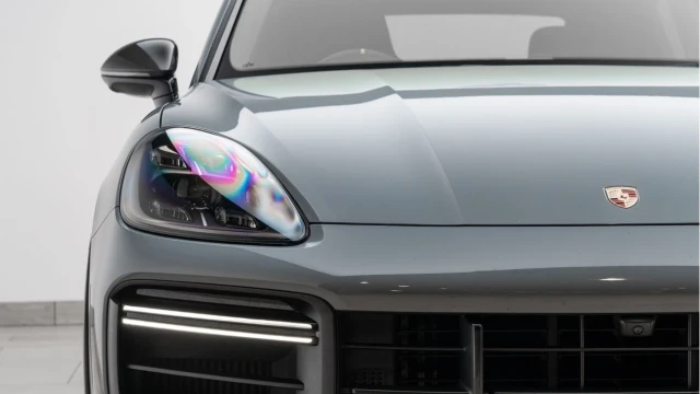Porsche Cayenne (23 Reg) 4.0 V8 Turbo GT Coupe Image 8