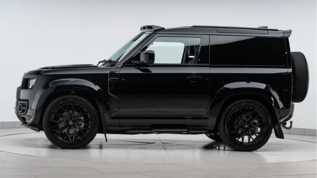 Land Rover Defender (25 Reg) 90 3.0 D250 S Hard Top Commercial (3 Seat) (+VAT) Image 5