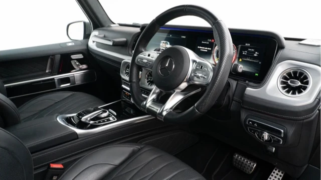 Mercedes-Benz AMG G63 (73 Reg) 4.0 V8 4Matic (G Manufaktur) Image 3