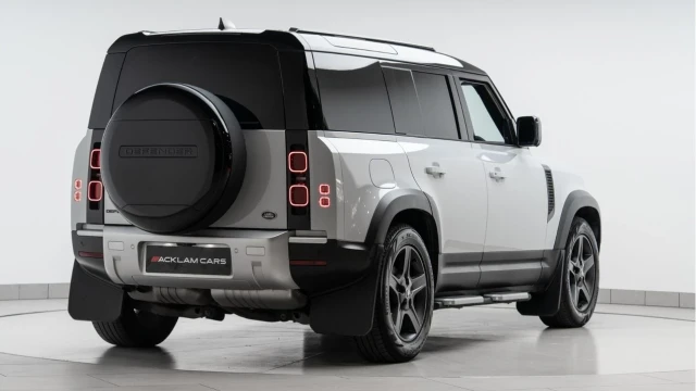 Land Rover Defender (72 Reg) 110 3.0 D250 Hard Top Commercial (+VAT) Image 6