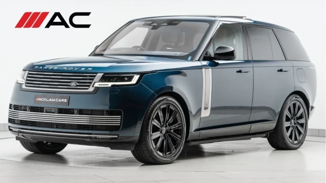 Land Rover Range Rover (23 Reg) 3.0 P510e SV Hybrid (VAT Q) Image 1