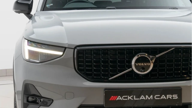 Volvo XC40 (73 Reg) 2.0 B4 Plus Image 8