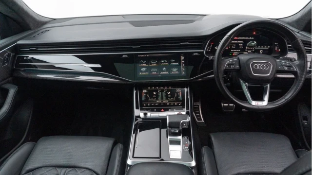 Audi SQ8 (71 Reg) 4.0TFSI Vorsprung Quattro Image 2