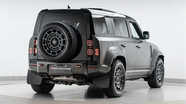 Land Rover Defender (25 Reg) 110 4.4 V8 P635 Octa Edition One (VAT Q) Image 6