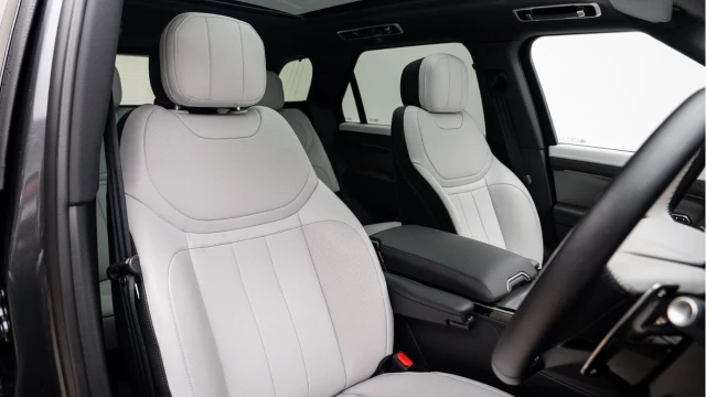 Land Rover Range Rover Sport (75 Reg) 3.0 Edition Image 3